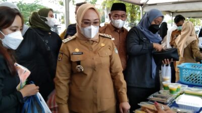 Resmi Beroperasi, Bupati Mamuju Harap Pasar Ramadhan Pacu Ekonomi Masyarakat
