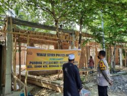 Bantu Bangun Tahfiz Qur’an, Kapolres Majene Sumbang Uang Tunai dan Ratusan Sak Semen