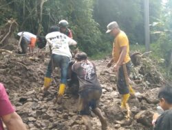 Akses Tiga Lingkungan Tertutup Longsor, 300 Keluarga Terisolasi di Mamunyu
