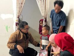 Pj Gubernur Sulbar Sambangi Anak Berisiko Stunting di Lingkungan Sese, Mamuju