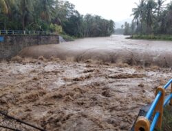 Banjir Terjang Matangnga Polewali Mandar, Rumah Warga Hanyut-Jembatan Gantung Terputus