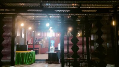 Mau Ngopi, Yuk ke Warkop Micos, Pemandangan Bagus dan Pastinya Suasananya Seru dan Menarik
