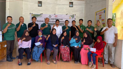 PT Pasangkayu Kembali Salurkan Bantuan CSR Pendidikan, Kini Giliran Desa Ako