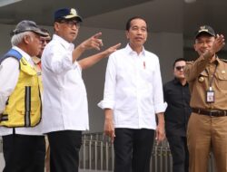 Rekonstruksi Pascagempa di Sulbar, Jokowi: Kurang Gedung DPRD dan Masjid Syuhada
