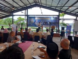 Sarman Sahuding Luncurkan Buku Tentang Perjalanan Bupati di Sulbar