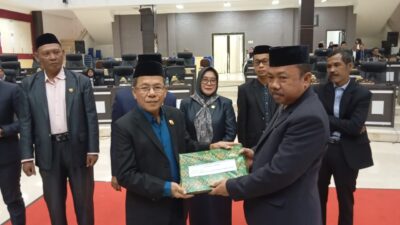 Melalui Paripurna, Pemkab Pasangkayu Serahkan RPJPD ke DPRD Pasangkayu
