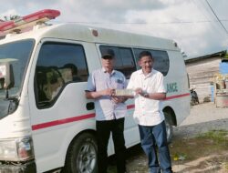 Om Koro Hibahkan 1 Unit Mobil Ambulance ke KKS Pasangkayu