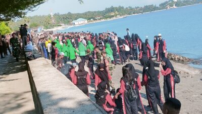 Jurnalis Bergerak, Gerakan Peduli Lingkungan IJP Bersama DLH Pasangkayu Dihadiri Ribuan Peserta