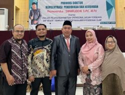 Sekdis Dikpora Mamuju Sandang Gelar Doktor, Forum Camat Sampaikan Selamat