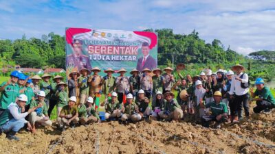 Bersinergi Pemerintah, TNI dan POLRI, PT Pasangkayu Tanam Perdana Serentak 1 juta Ha Jagung