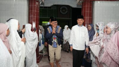 Tiba di Sulbar, Sempatkan Shalat Subuh di Majene, SDK : Majene Akan Menjadi Kabupaten Candradimuka