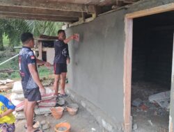 Pembangunan RTLH Milik Bapak Mansyur di Program TMMD Kodim 1427/Pasangkayu Sudah Mencapai 45%