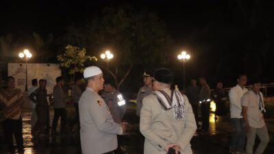 Kapolres Bersama PJU Polres Pasangkayu Turun Langsung Pantau Pengamanan Shalat Tarawih