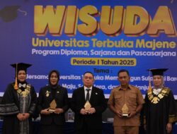 Hadiri Wisuda Universitas Terbuka Majene, Wagub Sulbar Berpesan Ini Bukan Akhir Sebuah Pengabdian