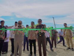 Gubernur-Kepala Kejati Sulbar Resmikan Masjid Baharuddin Lopa