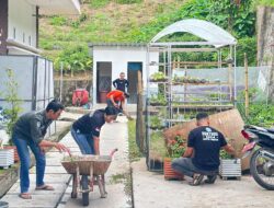 Kantah Mamasa Gelorakan Spirit Integritas Lingkungan melalui Aksi Jumat Bersih