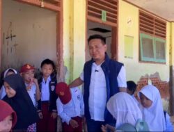 Sekolah Rusak Parah Viral, Wakil Ketua DPRD Pasangkayu Tinjau Langsung SDN Marambiau