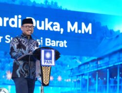 Hadiri Pelantikan DPW PAN Sulbar, Suhardi Duka PDKT ke Zulkifili Hasan untuk Diusung di Pilgub 2029