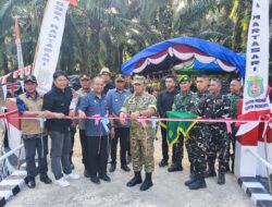 Asisten II Suhardi Hadiri Peresmian Jembatan Perintis Garuda, Akses Warga Makin Lancar